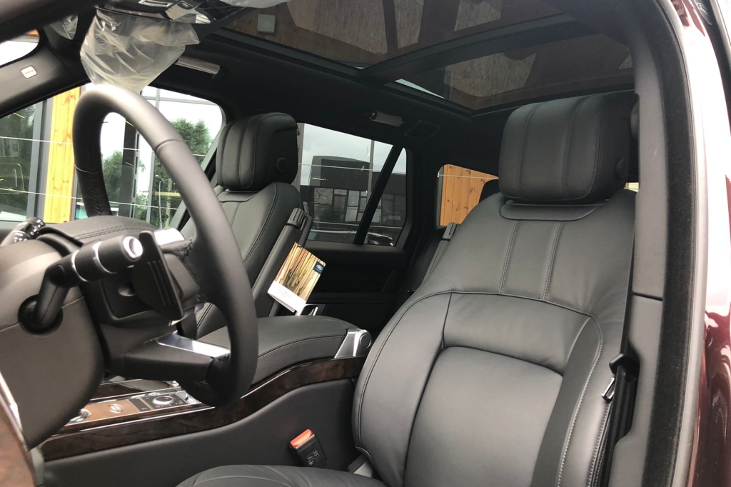 Land Rover Range Rover HSE 2019 фото 7