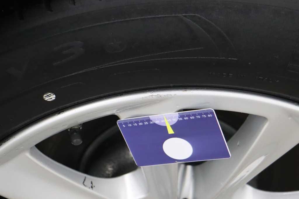 BMW 5er Touring 2015 фото 39