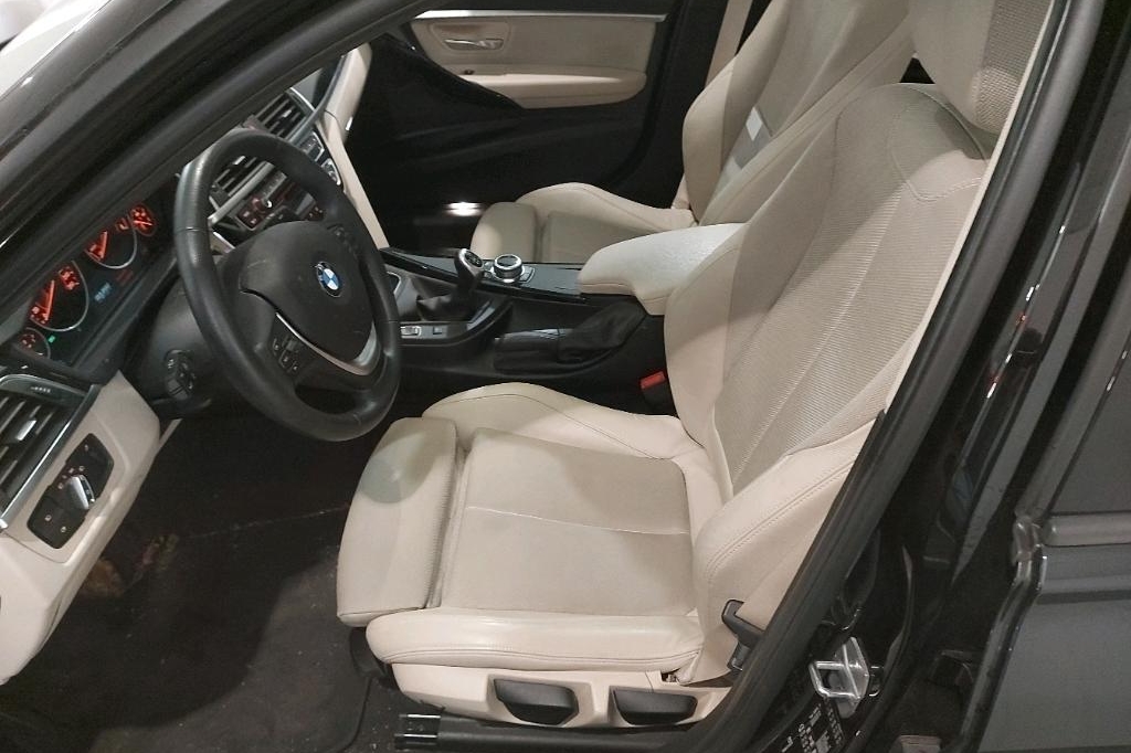 BMW 3er 2017 photo 12
