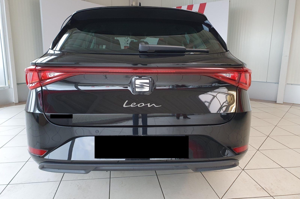 SEAT Leon ST 2020 фото 3