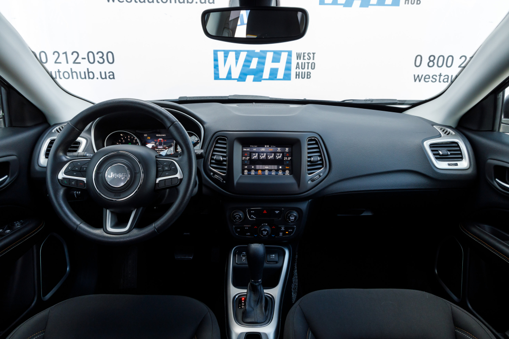 Jeep Compass 2018 photo 19