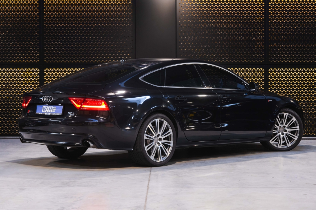 Audi A7 2012 фото 9