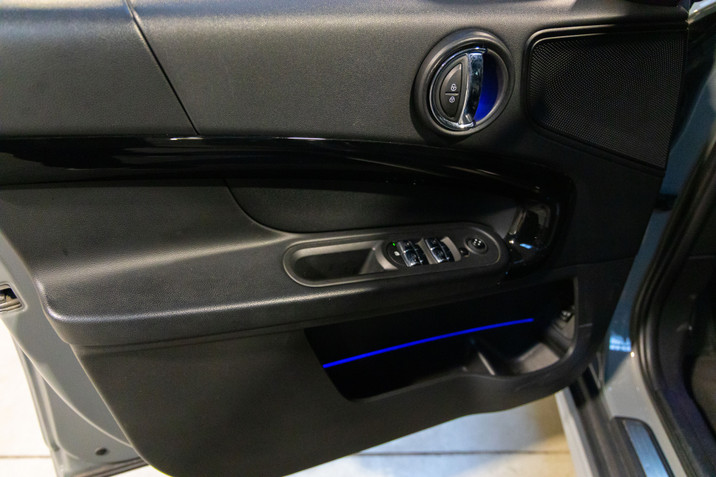 MINI Cooper Clubman 2021 фото 19