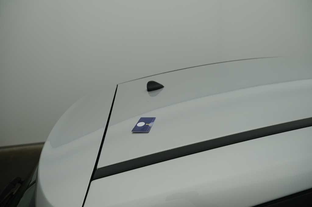 Ford C-Max 2018 фото 16