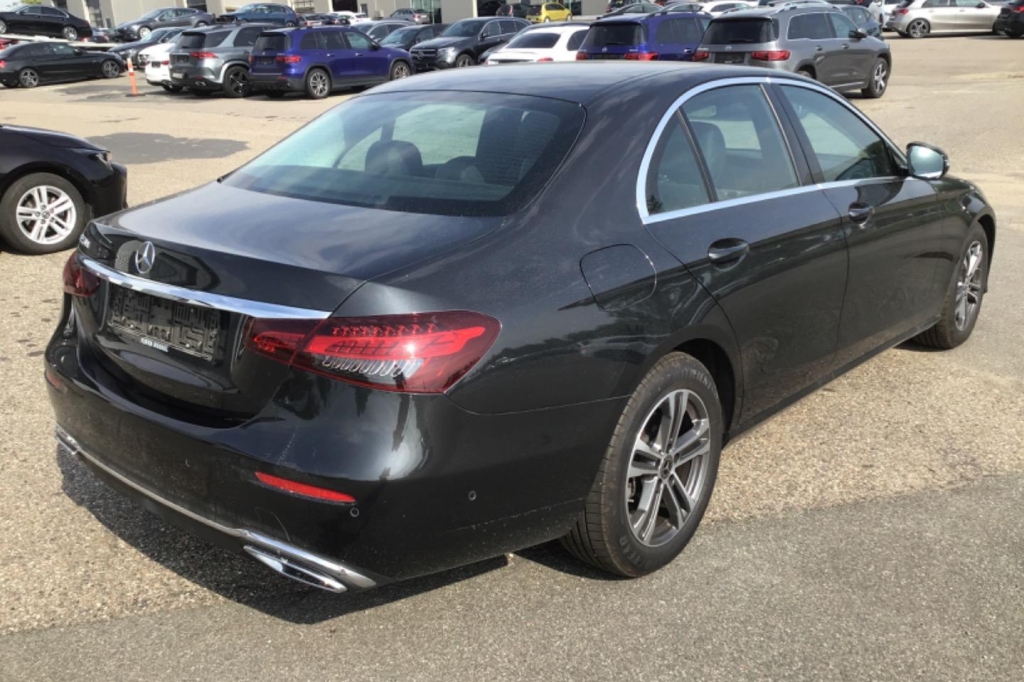 Mercedes-Benz E-Klasse 2020 фото 2