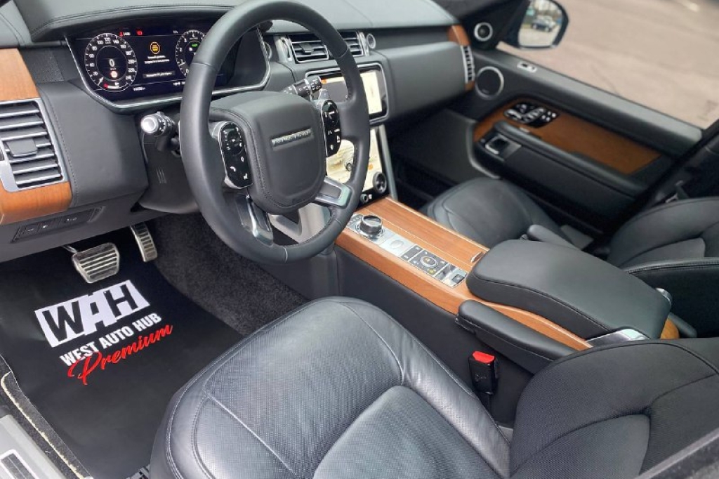 Land Rover Range Rover P400 2018 фото 8