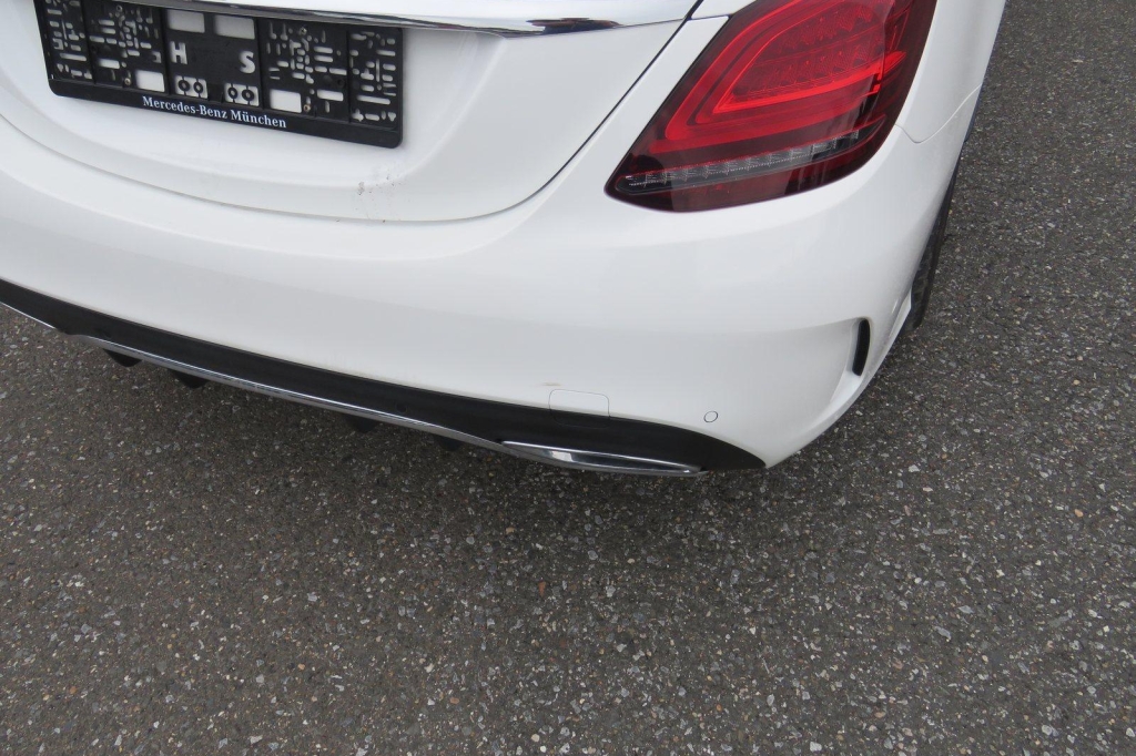 Mercedes-AMG C-Klasse 2019 фото 12