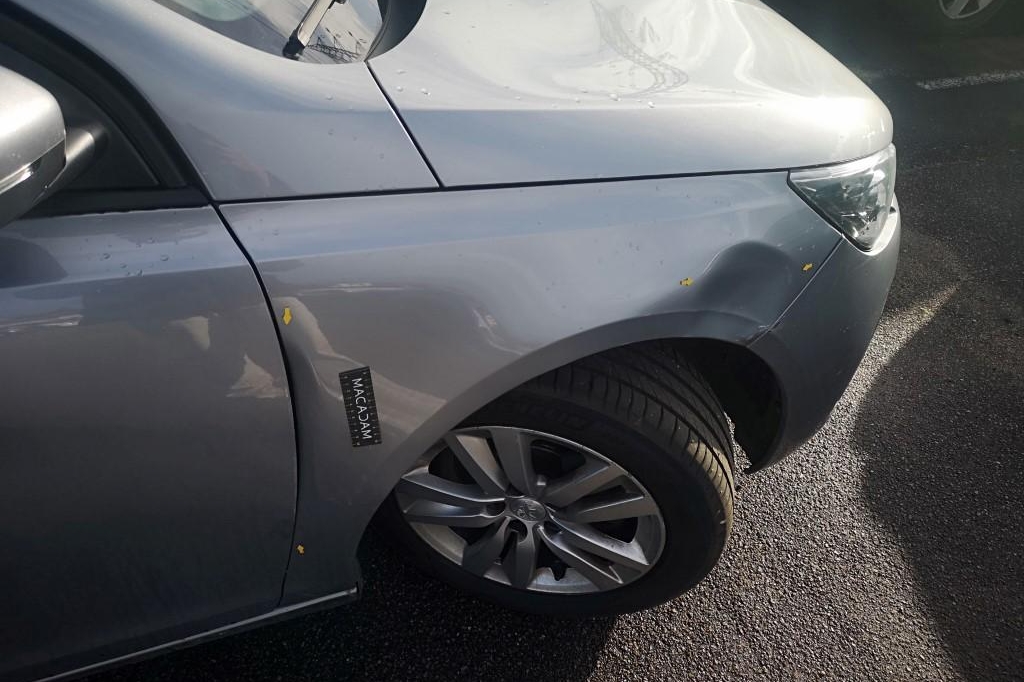 Peugeot 308 SW 2018 фото 16