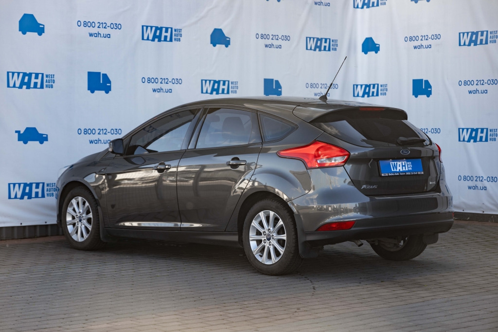 Ford Focus 2016 фото 9
