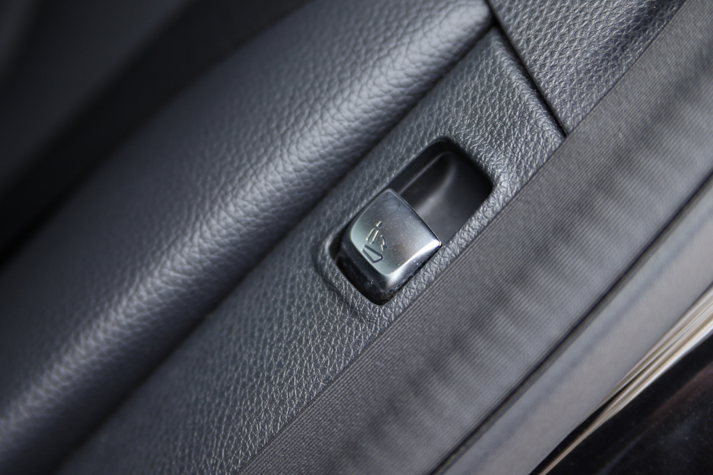 Mercedes-Benz C 200 Avantgarde 2016 фото 20