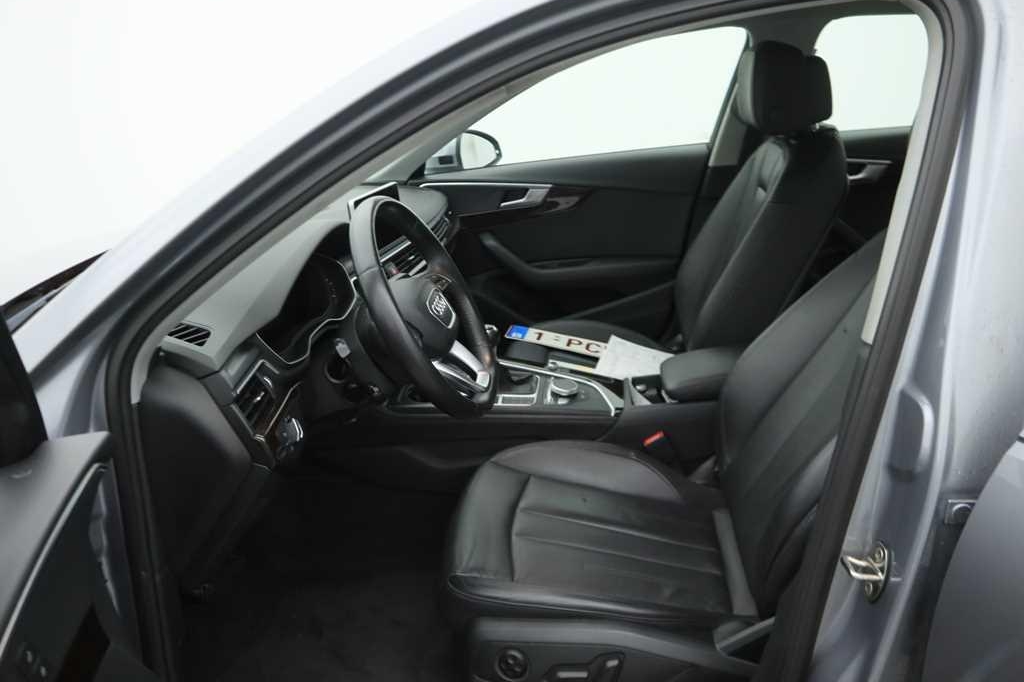 Audi A4 2016 фото 3