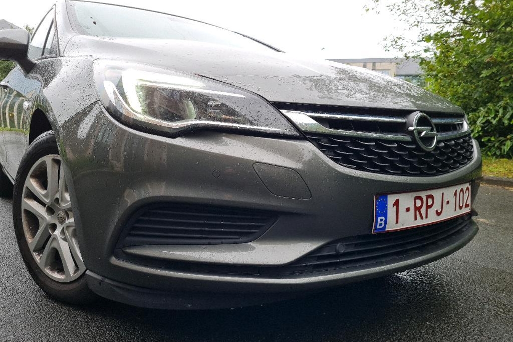 Opel Astra Sports Tourer 2017 фото 9
