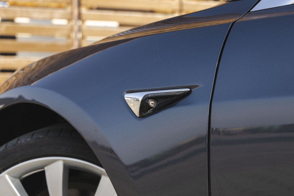 Tesla Model 3 2019 фото 14