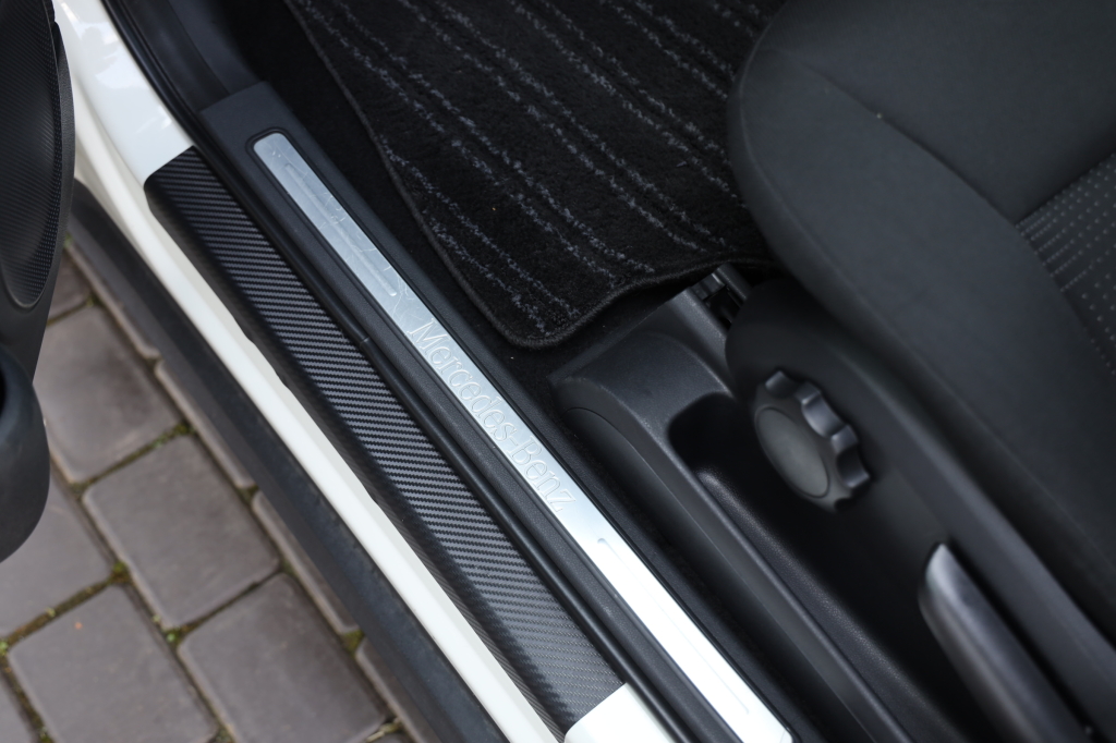 Mercedes-Benz A-Class A180 W169 2011 photo 28