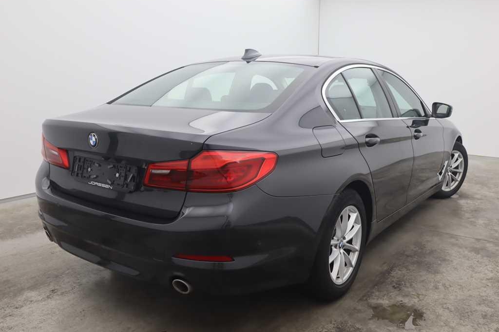 BMW 5 Series 2017 photo 1