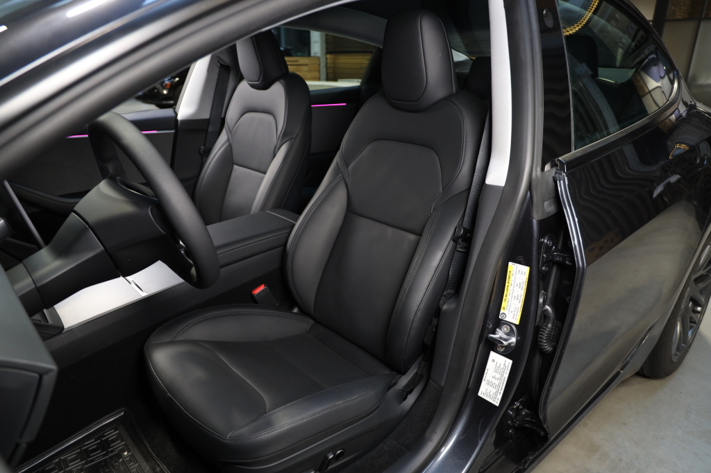 Tesla Model 3 2025 photo 17