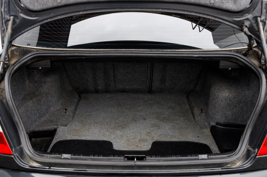 BMW 320 D 2004 photo 12