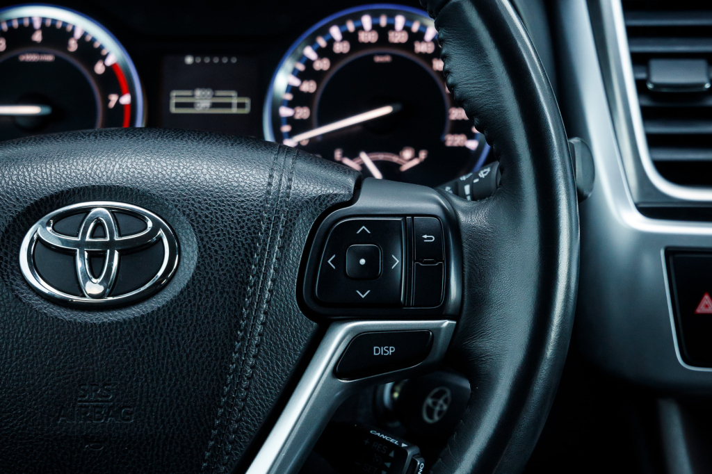 Toyota Highlander 2015 photo 18