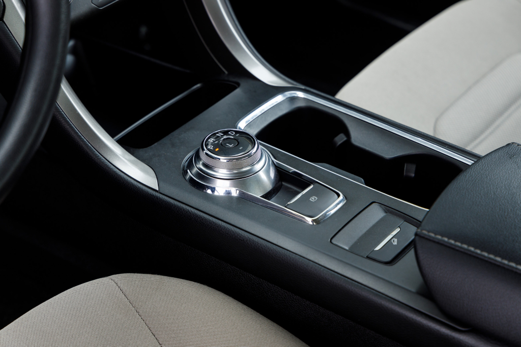 Ford Fusion photo 16