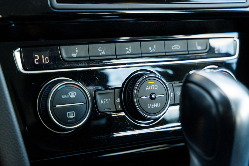 Volkswagen Passat B8 Highline 4Motion 2016 фото 4