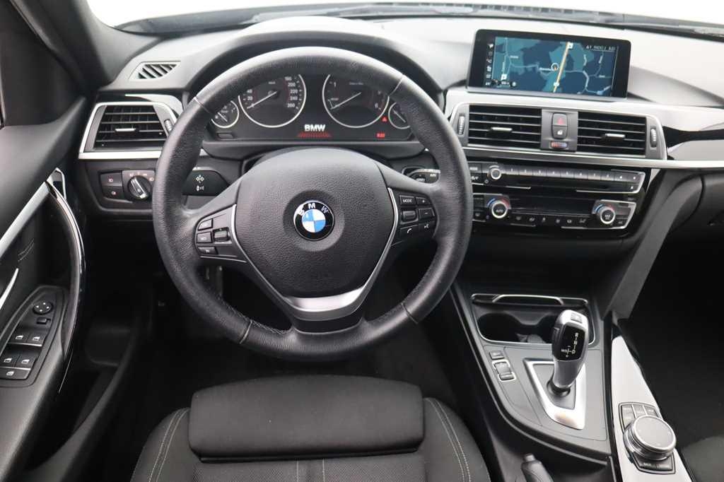 BMW 3er Touring 2017 photo 3
