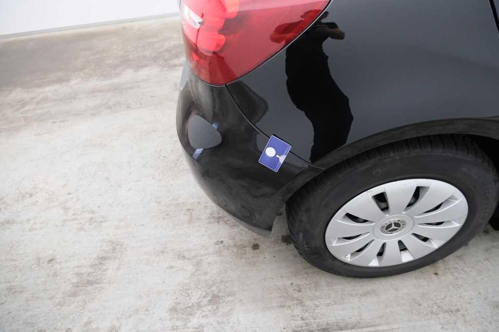 Mercedes-Benz A-Klasse 2017 photo 19