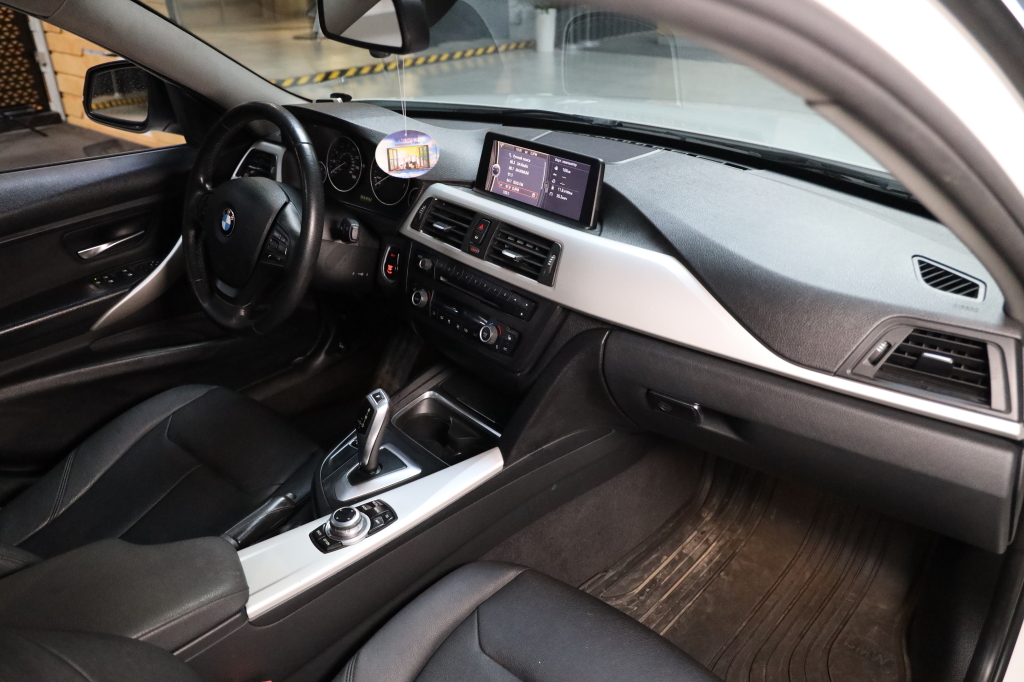 BMW 3 Series 328 2013 фото 17