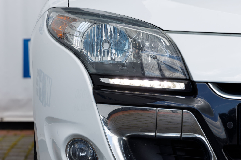 Renault Megane BOSE 2012 фото 7