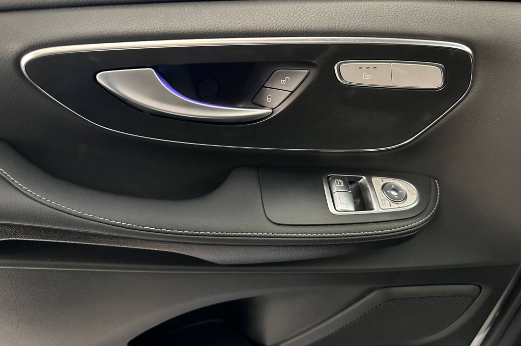 Mercedes-Benz EQV Long 2025 фото 7