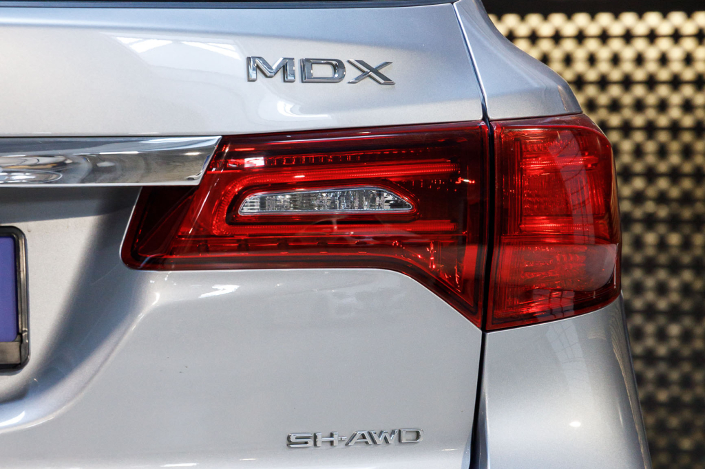 Acura MDX 2016 photo 8