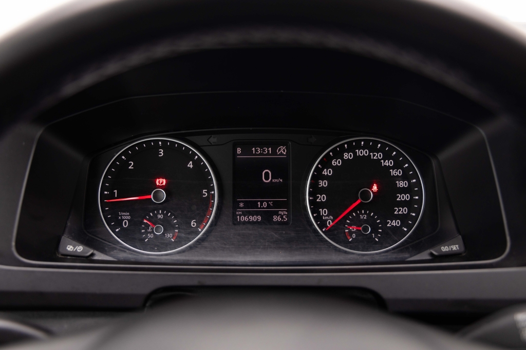 Volkswagen Transporter 2017 фото 17