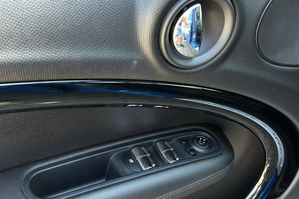 MINI Countryman 2015 фото 10