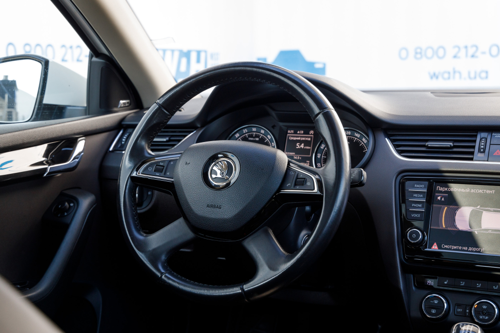 Skoda Octavia Laurin&Klement 2014 photo 33