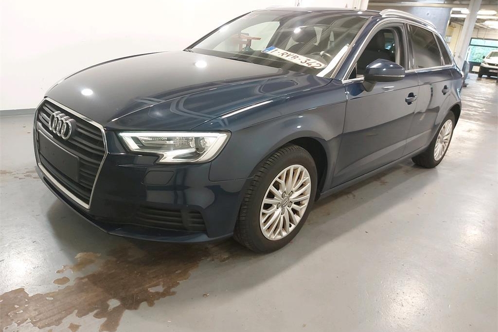 Audi A3 Sportback 2017 фото 4