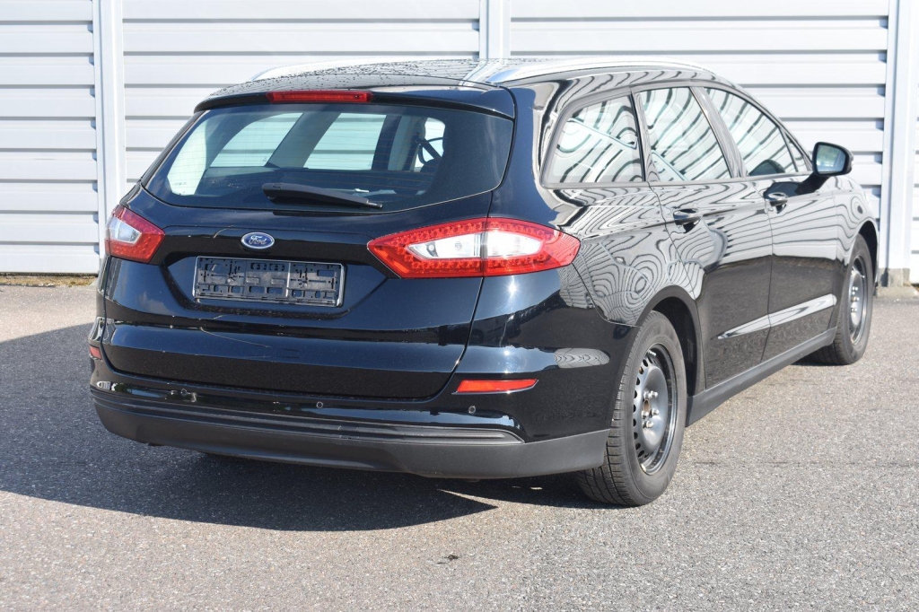 Ford Mondeo Turnier 2018 фото 2