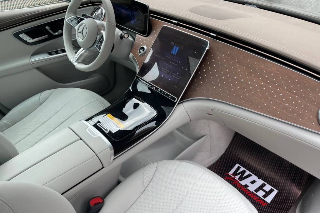 Mercedes-Benz EQE SUV 350  2023 photo 9