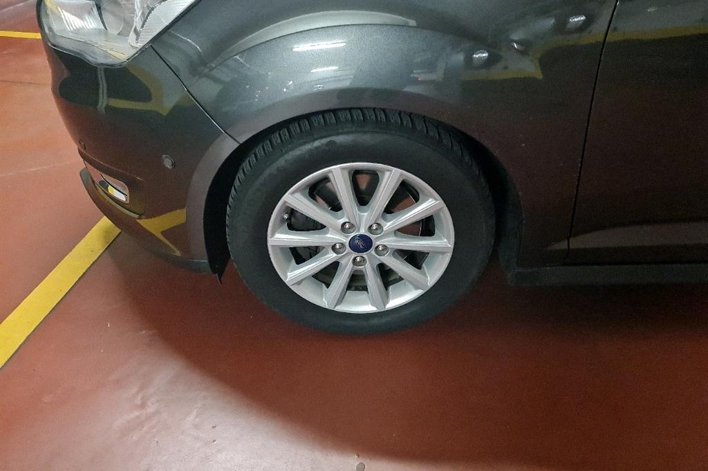 Ford Grand C-MAX 2017 photo 10