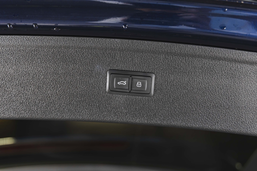 Audi Q5 2020 photo 41