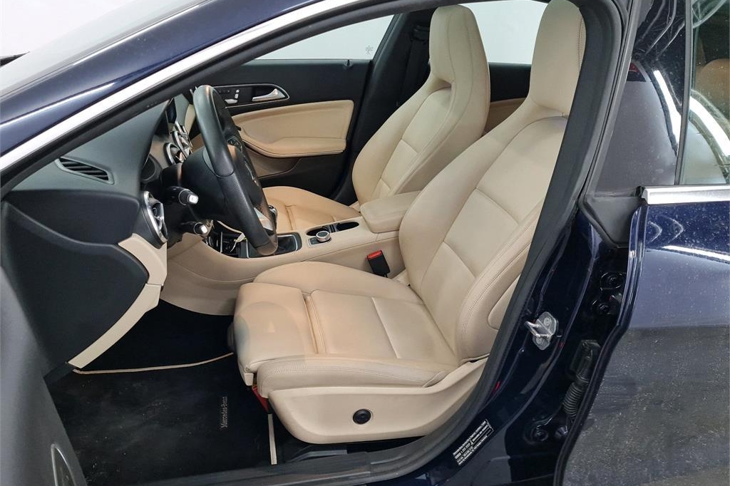 Mercedes-Benz CLA-Klasse 2018 photo 1