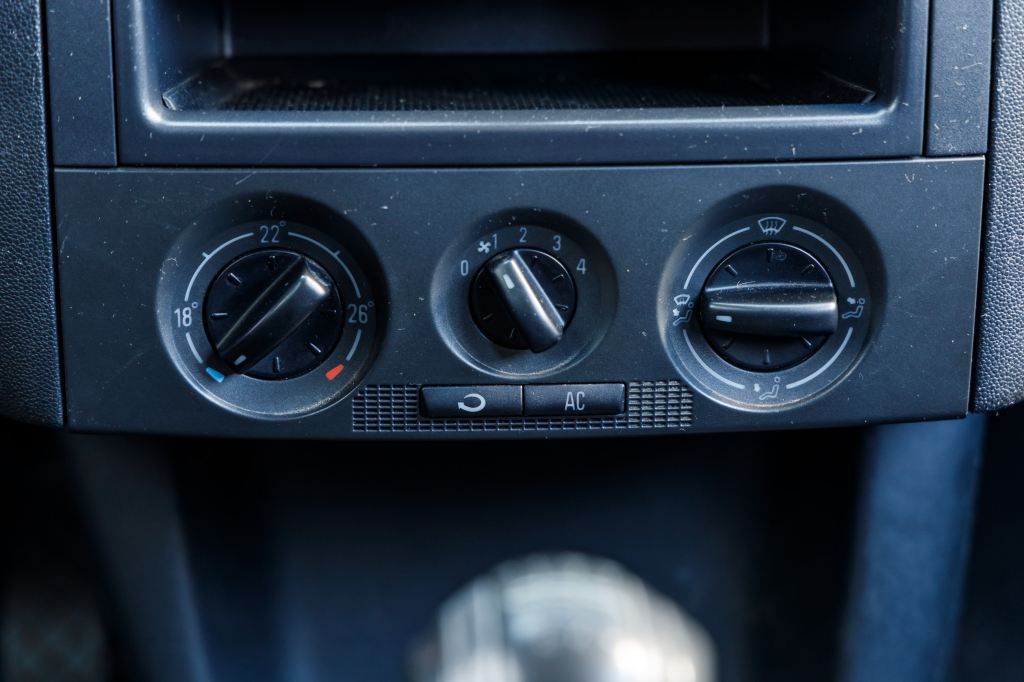 Skoda Fabia 2007 фото 11