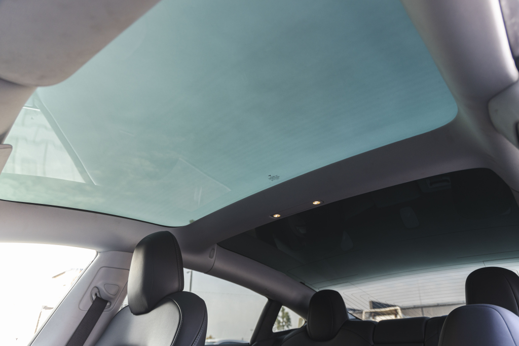 Tesla Model 3 2019 фото 26