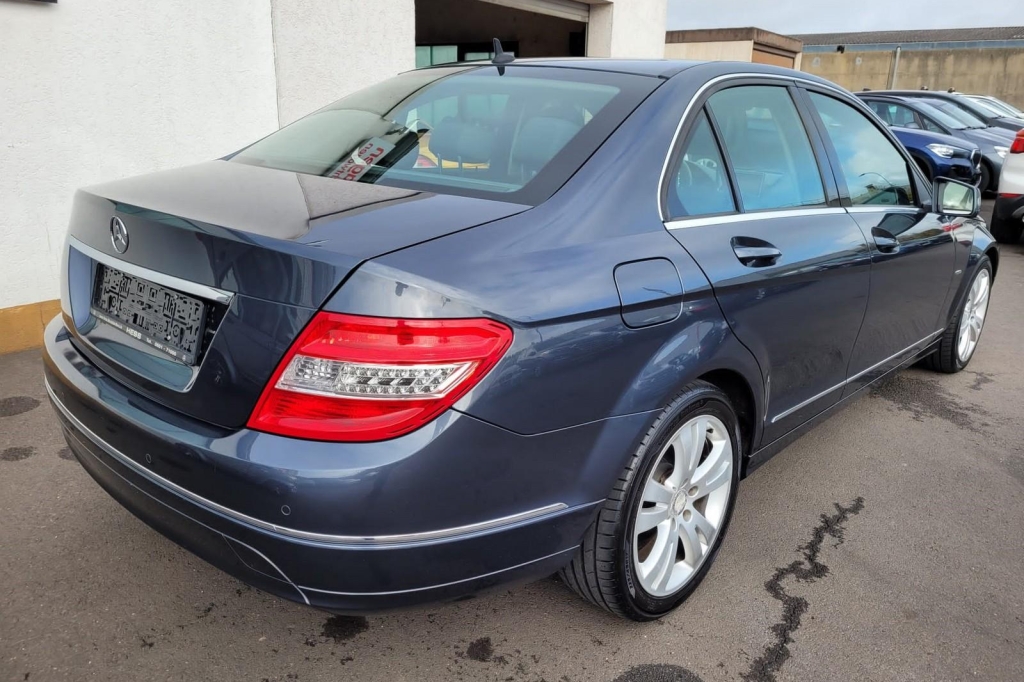 Mercedes-Benz C-Klasse 2010 photo 8
