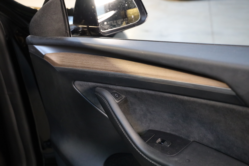 Tesla Model Y 2022 photo 34