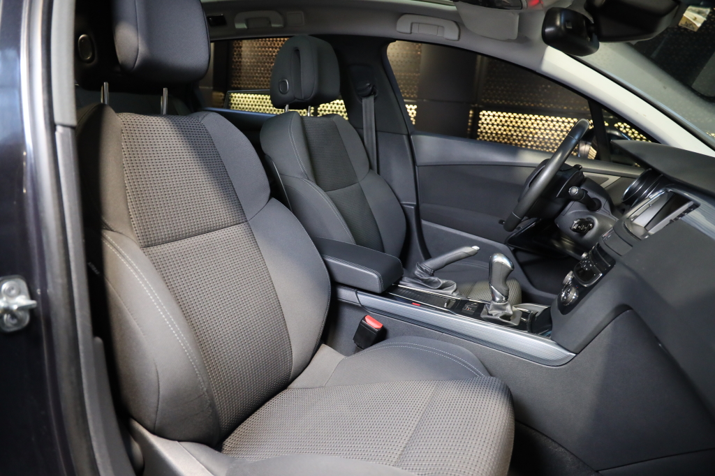 Peugeot 508 2014 photo 17