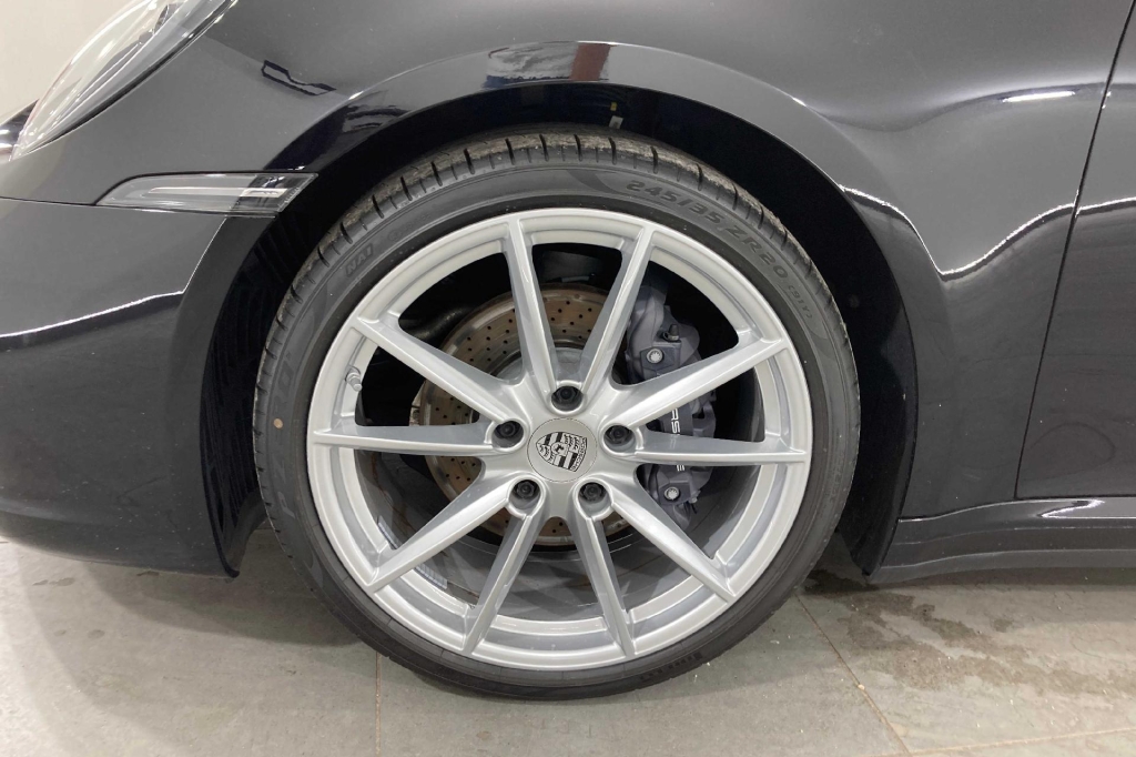 Porsche 992 2020 photo 10