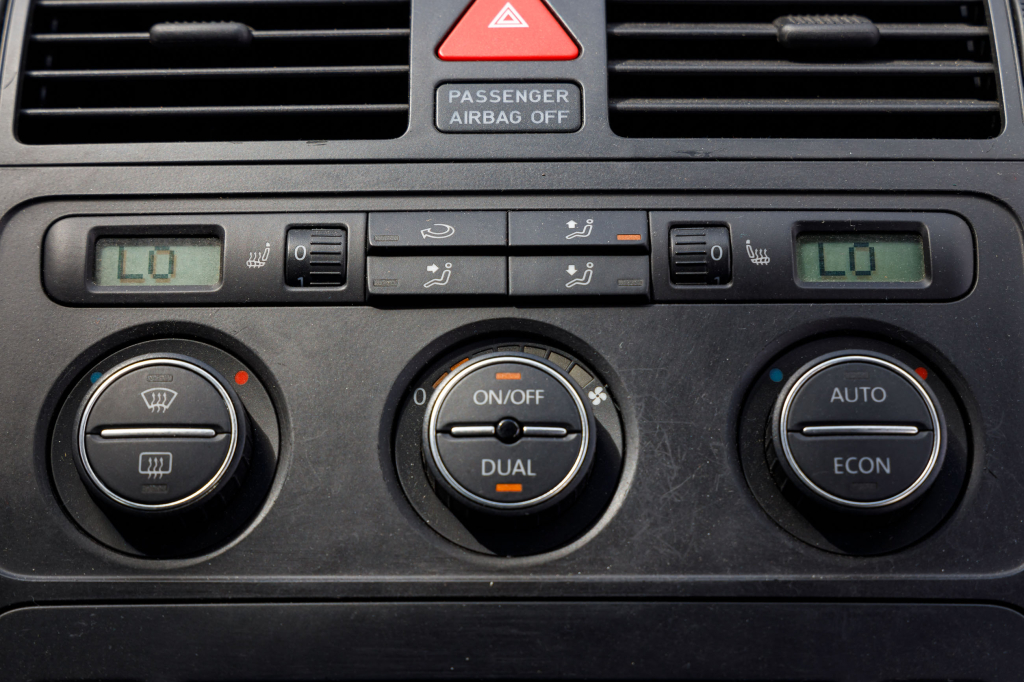 Volkswagen Touran 2006 фото 10