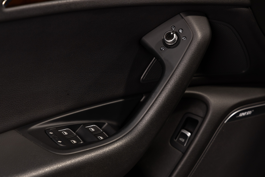 Audi A6 Premium Plus photo 22