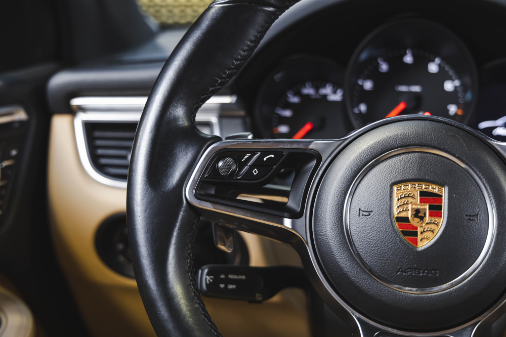 Porsche Macan 2016 фото 22