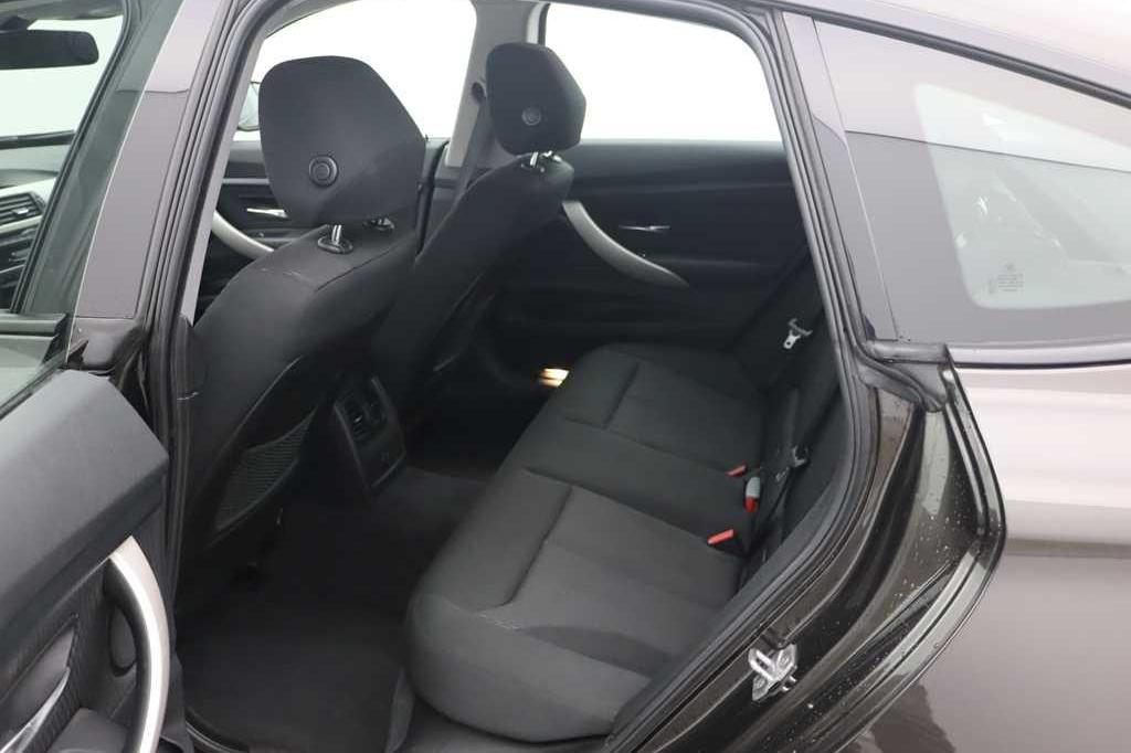 BMW 3er 2017 фото 4