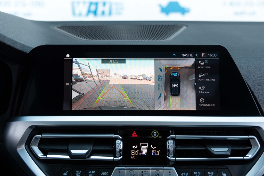 BMW 3 Series 320d 2019 фото 21